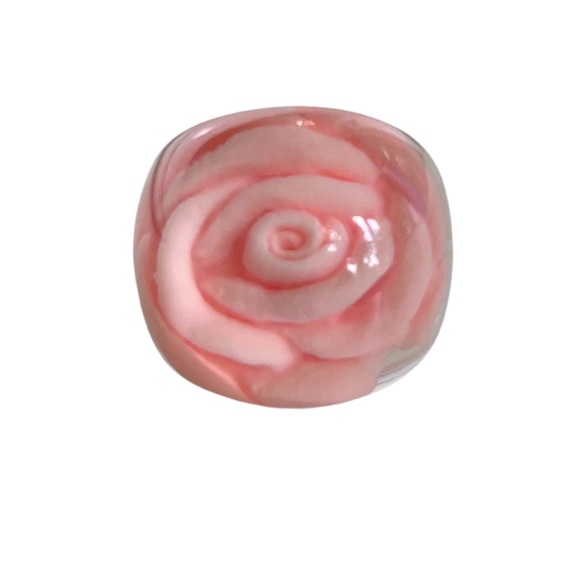Clear Resin Pink Rose Ring - Picture 2 of 4
